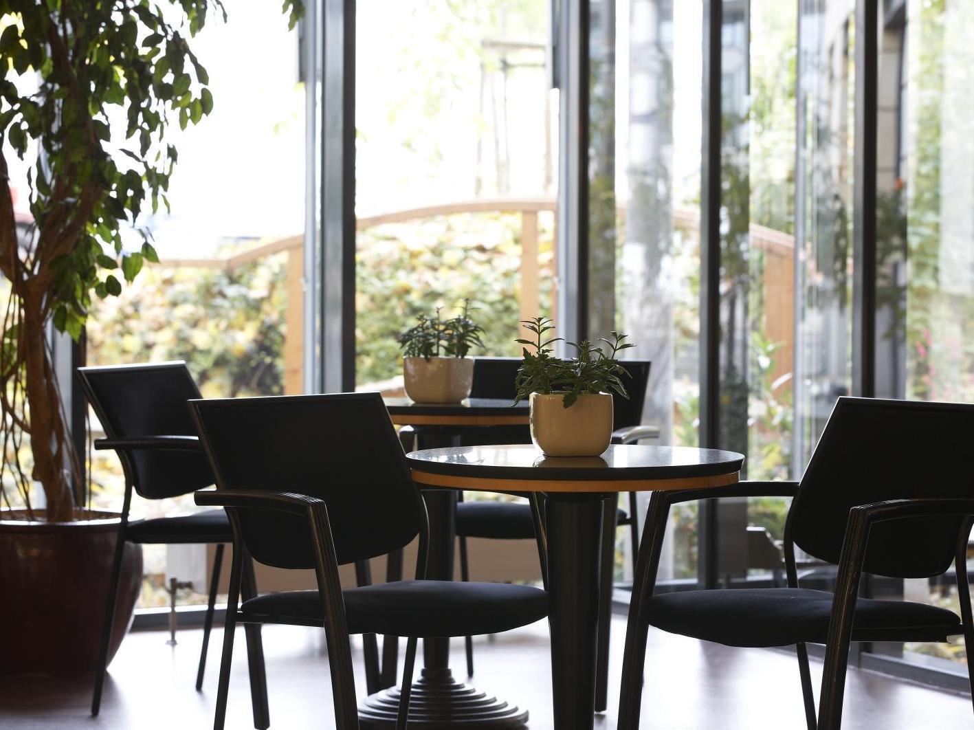 Intercityhotel Hotel